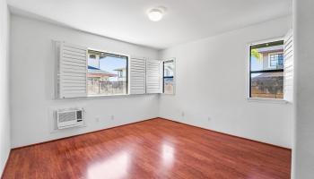 95-1015  Puukoa Street Mililani Mauka, Central home - photo 5 of 11