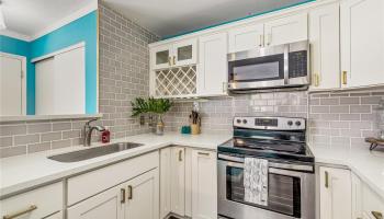 Mililani Town Association townhouse # 47, Mililani, Hawaii - photo 5 of 11