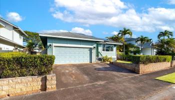 95-1060  Hakala Street Mililani Mauka, Central home - photo 3 of 25