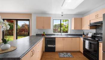 95-1061  Kekahi Street Mililani Mauka, Central home - photo 5 of 25