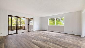 Mililani Town Assoc. townhouse # 127, Mililani, Hawaii - photo 2 of 25