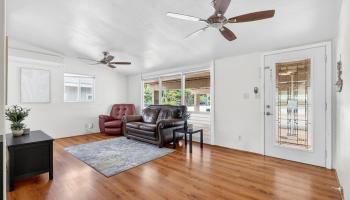 95-145  Wailawa Pl Waipio Acres/waikalani Woodlands, Central home - photo 4 of 25