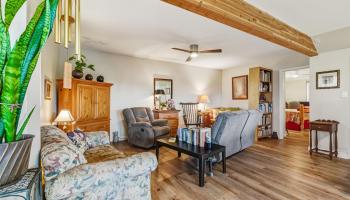 95-170  Waikalani Drive Waipio Acres/waikalani Woodlands, Central home - photo 2 of 25