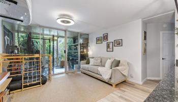 Waikalani Woodlands townhouse # C102, Mililani, Hawaii - photo 3 of 15