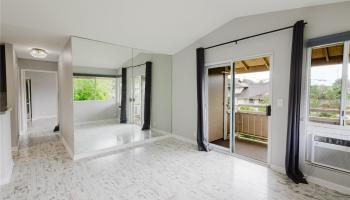 Launani Valley townhouse # D202, Mililani, Hawaii - photo 2 of 25