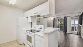 Launani Valley townhouse # D204, Mililani, Hawaii - photo 2 of 10