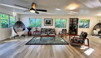 95-588  Nawenewene Circle Mililani Area,  home - photo 1 of 25