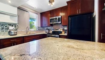 Mililani Town Association townhouse # E202, Mililani, Hawaii - photo 2 of 20