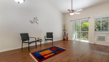 Launani Valley Comm Assn townhouse # A304, Mililani, Hawaii - photo 3 of 16 Launani Valley Comm Assn townhouse # A304, Mililani, Hawaii - photo 3 of 16