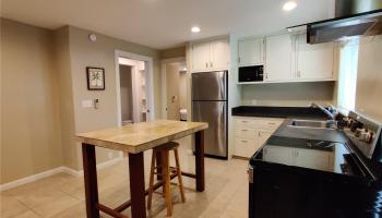 958 Holoholo St Kailua - Rental - photo 1 of 13