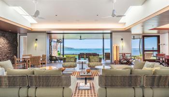 96  Niuiki Cir Niu Beach, Diamond Head home - photo 4 of 25