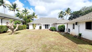 961 Kealaolu Ave Honolulu - Rental - photo 2 of 25