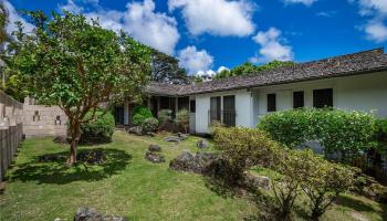 969  Auloa Road Govt/ag, Kailua home - photo 3 of 25