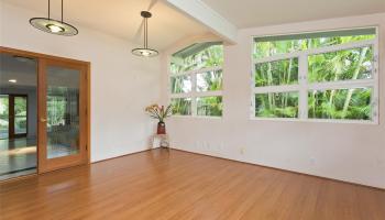 969 Lunahooko Place Maunawili, Kailua home - photo 4 of 25 969 Lunahooko Place Maunawili, Kailua home - photo 4 of 25