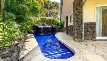 976  Kalawai Place Enchanted Lake, Kailua home - photo 3 of 25