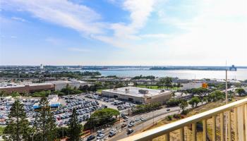 Lele Pono condo # 1503, Aiea, Hawaii - photo 4 of 25