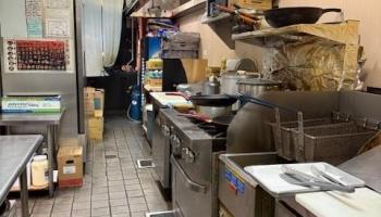 98-1005 Moanalua Rd Aiea Area  - photo 4 of 10