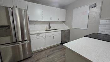 Pearl Ridge Gdns & Twr condo # 5-106, Aiea, Hawaii - photo 2 of 15