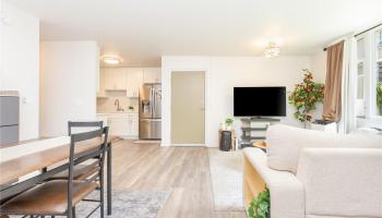 Pearl Ridge Gdns & Twr condo # 3-103, Aiea, Hawaii - photo 2 of 10