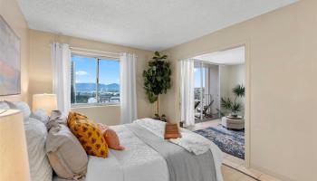 Pearl Ridge Gdns & Twr condo # 1502, Aiea, Hawaii - photo 4 of 20