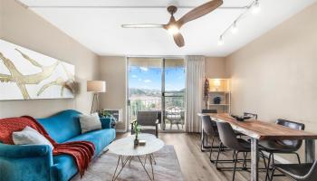 Pearl Ridge Gdns & Twr condo # 7-606, Aiea, Hawaii - photo 1 of 25