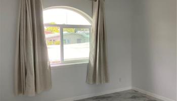 98-1040 Kaamilo Street Aiea - Rental - photo 5 of 10