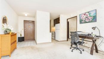 Pearl Ridge Gdns & Twr condo # 1/101, Aiea, Hawaii - photo 1 of 23