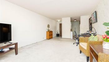 Pearl Ridge Gdns & Twr condo # 1/101, Aiea, Hawaii - photo 5 of 23