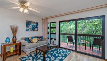 98-1073 Komo Mai Drive townhouse # F, Aiea, Hawaii - photo 1 of 1