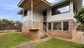 98-121  Kihale Pl Aiea Area, PearlCity home - photo 2 of 25