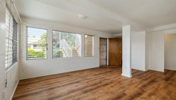 98-121  Kihale Pl Aiea Area, PearlCity home - photo 3 of 25