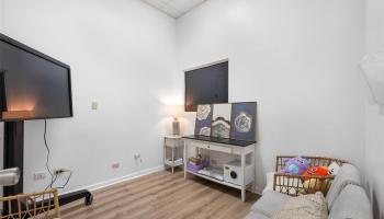 98-1247 Kaahumanu St Aiea Oahu commercial real estate photo5 of 10