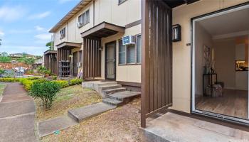 98-1275 Hoohiki Place townhouse # 34, Pearl City, Hawaii - photo 2 of 25