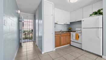 98-135 Lipoa Place Aiea - Rental - photo 5 of 23