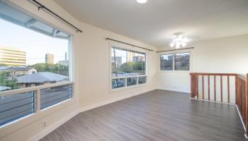 98-137 Kalike Place Aiea - Rental - photo 6 of 18