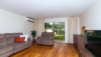 98-1385 Kaahumanu Street townhouse # B, Aiea, Hawaii - photo 1 of 1