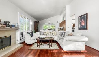 98-1421  Onikiniki Place Pearlridge, PearlCity home - photo 3 of 23