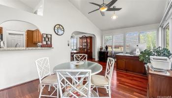 98-1421  Onikiniki Place Pearlridge, PearlCity home - photo 5 of 23