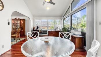 98-1421  Onikiniki Place Pearlridge, PearlCity home - photo 6 of 23