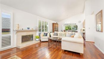 98-1421  Onikiniki Place Pearlridge, PearlCity home - photo 2 of 25