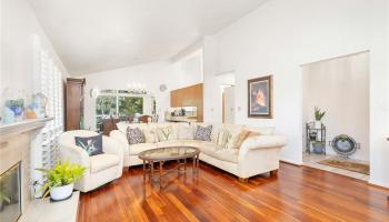 98-1421  Onikiniki Place Pearlridge, PearlCity home - photo 3 of 25