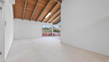 98-1605  Piki Street Newtown, PearlCity home - photo 3 of 25