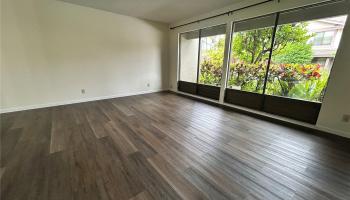 98-1784 Kaahumanu St Aiea - Rental - photo 2 of 20
