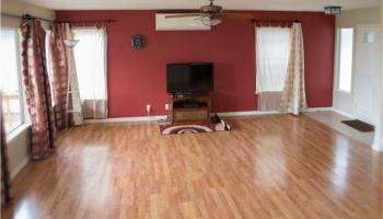 98-2013 Kaahumanu St Aiea - Rental - photo 5 of 16