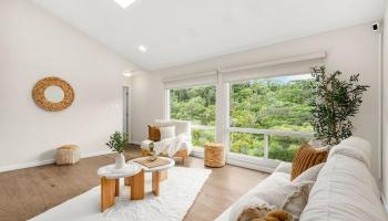 98-2033  Pahiolo Street Newtown, PearlCity home - photo 3 of 25