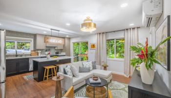 98-285  Hale Momi Place Pearlridge, PearlCity home - photo 4 of 25