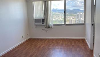 Pearlridge Square condo # 3304, Aiea, Hawaii - photo 4 of 18