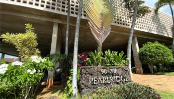 Pearlridge Square condo # 504, Aiea, Hawaii - photo 1 of 16