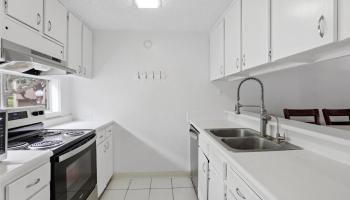 Bougainville condo # 245, Aiea, Hawaii - photo 4 of 19