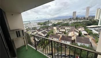 Park At Pearlridge condo # C1206, Aiea, Hawaii - photo 2 of 11